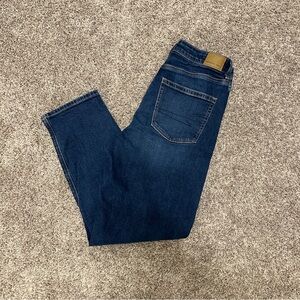 American Eagle Straight Mom Jeans